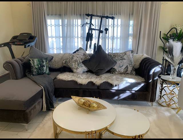 5 BEDROOM HOUSE FOR SALE IN KAYDALE